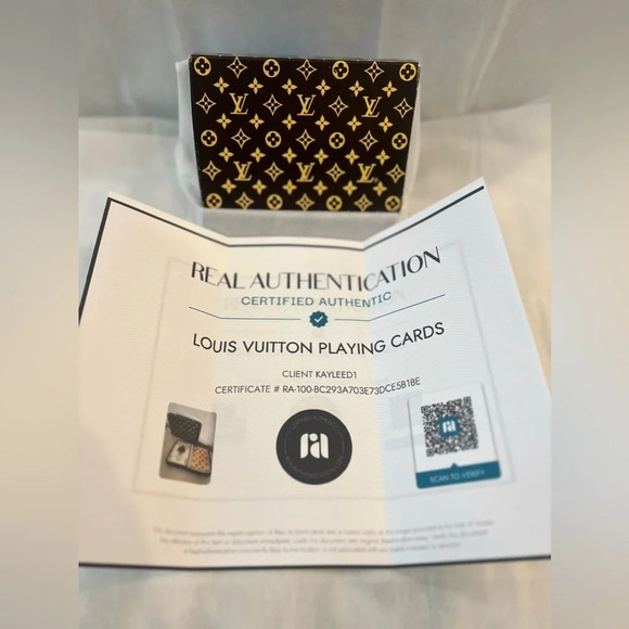 Louis Vuitton Playing Cards- NEW- still in plastic!!! - Picture 2 of 6